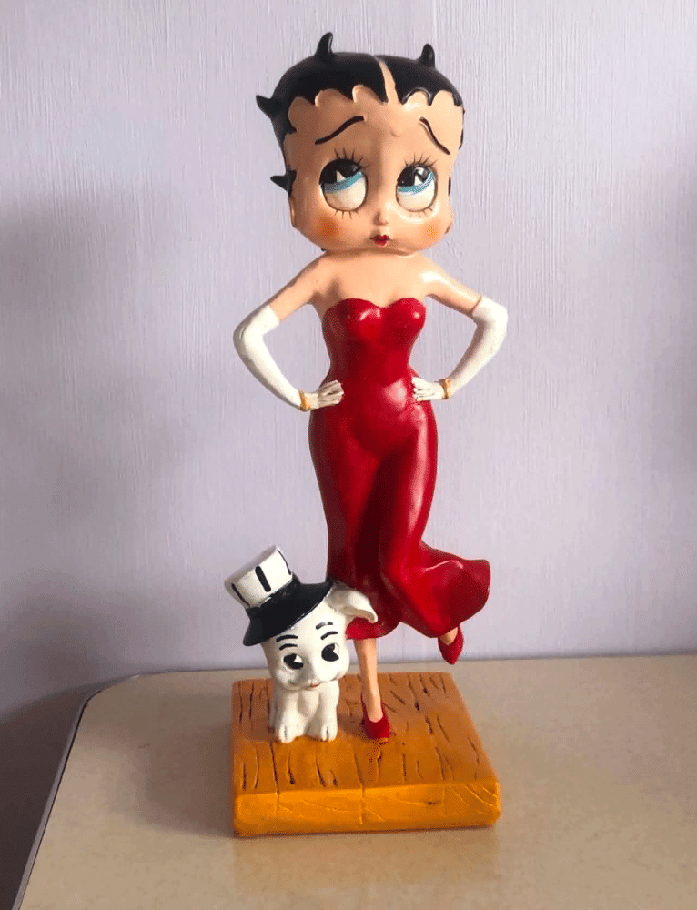 Betty Boop figur med hund